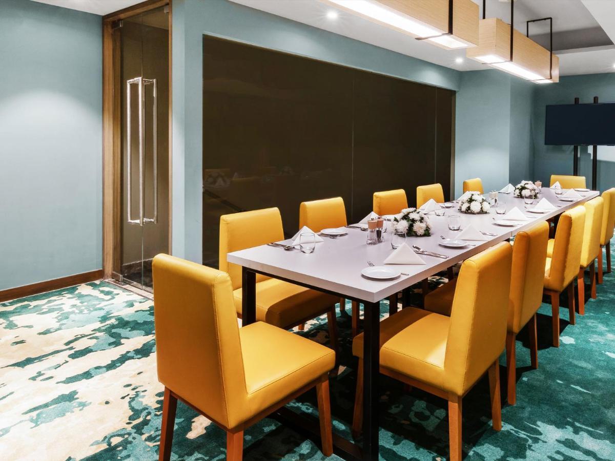 Grand Mercure Ahmedabad Gift City - An Accor Hotels Brand Gandhinagar Zewnętrze zdjęcie